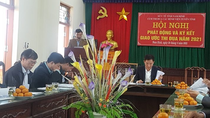 Bệnh viện Mắt tỉnh Nam Định tham gia Hội nghị “Phát động và ký giao ước thi đua năm 2021”