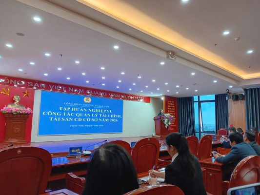 Công đoàn cơ sở Bệnh viện Mắt Nam Định tham gia Tập huấn nghiệp vụ công tác quản lý tài chính, tài sản công đoàn cơ sở năm 2026