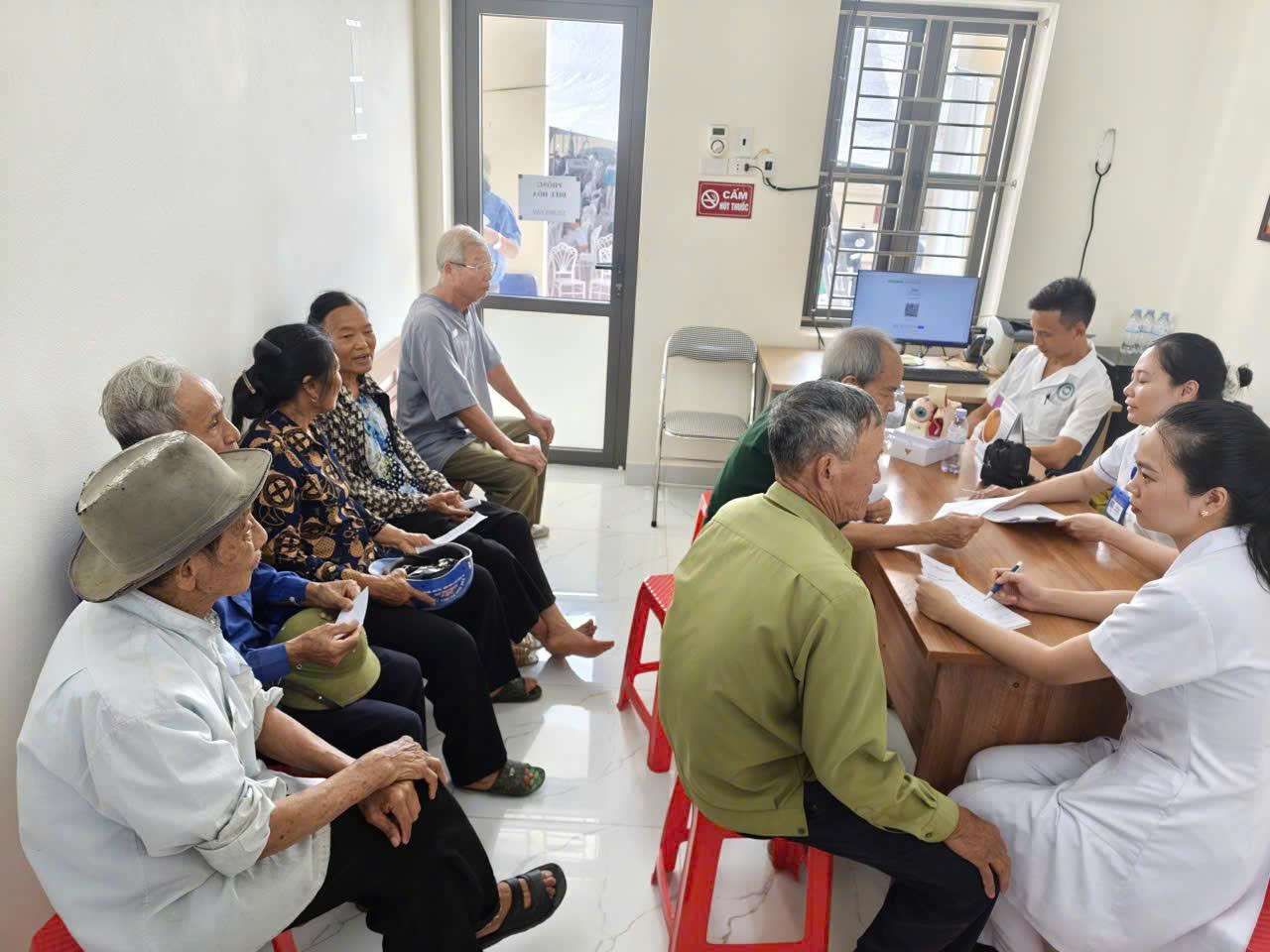 BỆNH VIỆN MẮT NAM ĐỊNH ĐỒNG HÀNH TRONG CHIẾN DỊCH KHÁM SỨC KHỎE MIỄN PHÍ TOÀN DÂN NĂM 2026 (p2)
