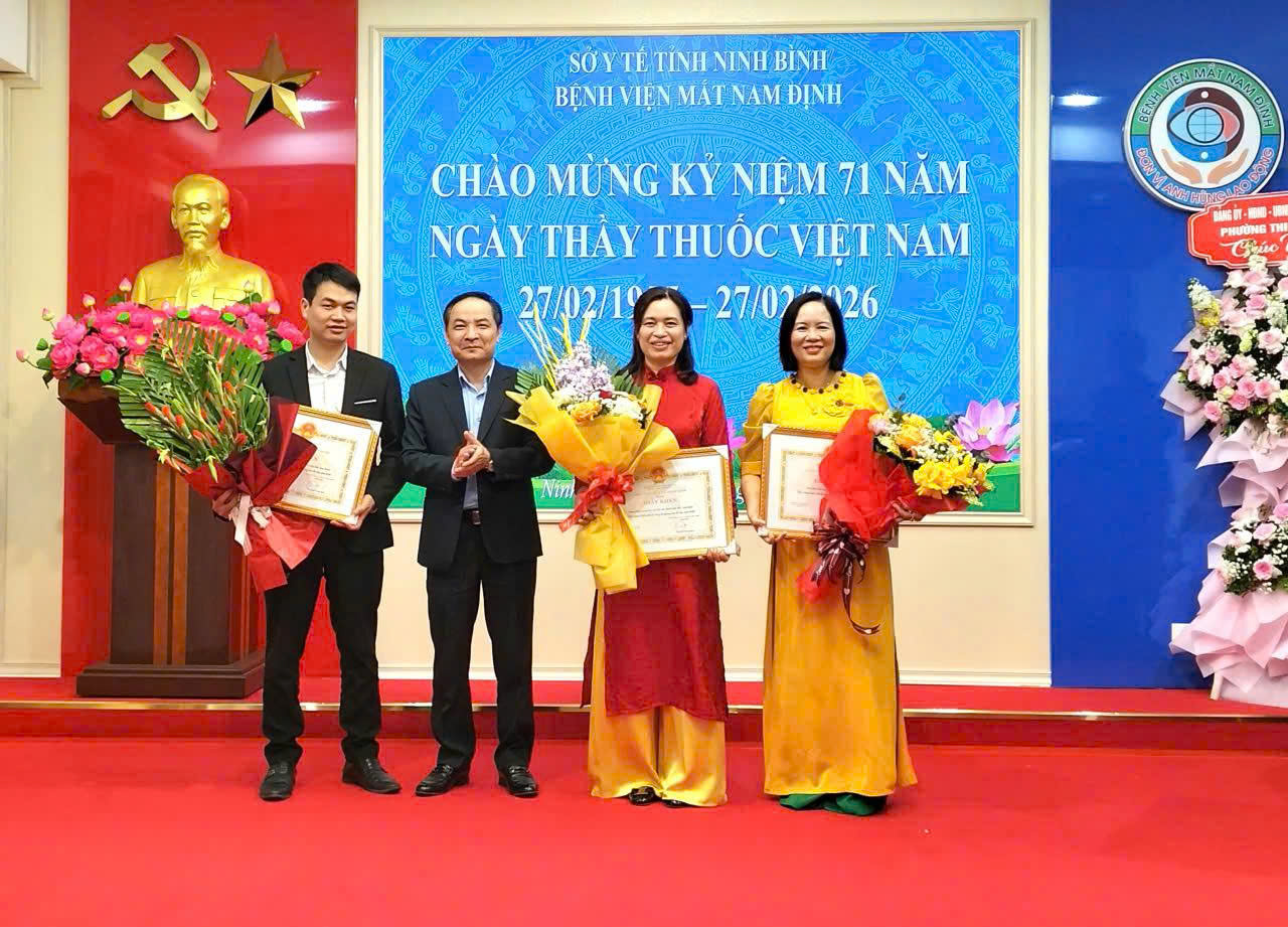 CHÀO MỪNG NGÀY THẦY THUỐC VIỆT NAM 27/2