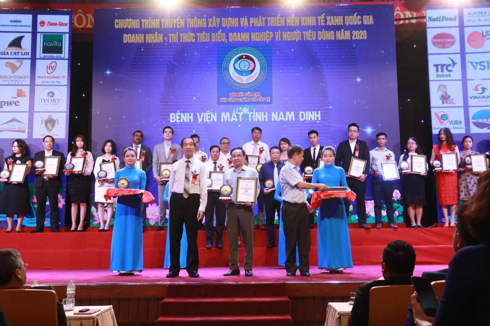 Bệnh viện Mắt tỉnh Nam Định đạt danh hiệu BỆNH VIỆN XANH – GREEN HOSPITAL NĂM 2020