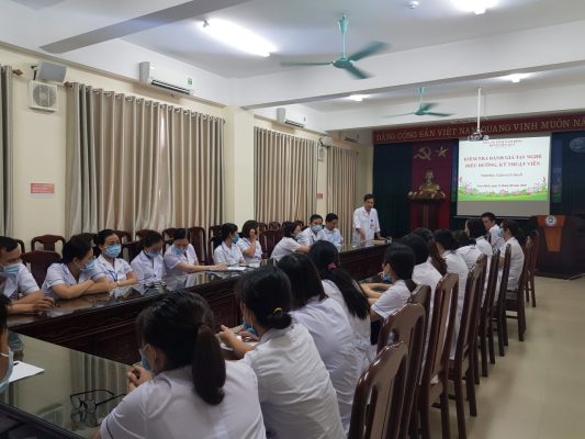 Thi kiểm tra tay nghề đối với Điều dưỡng viên của Bệnh viện mắt