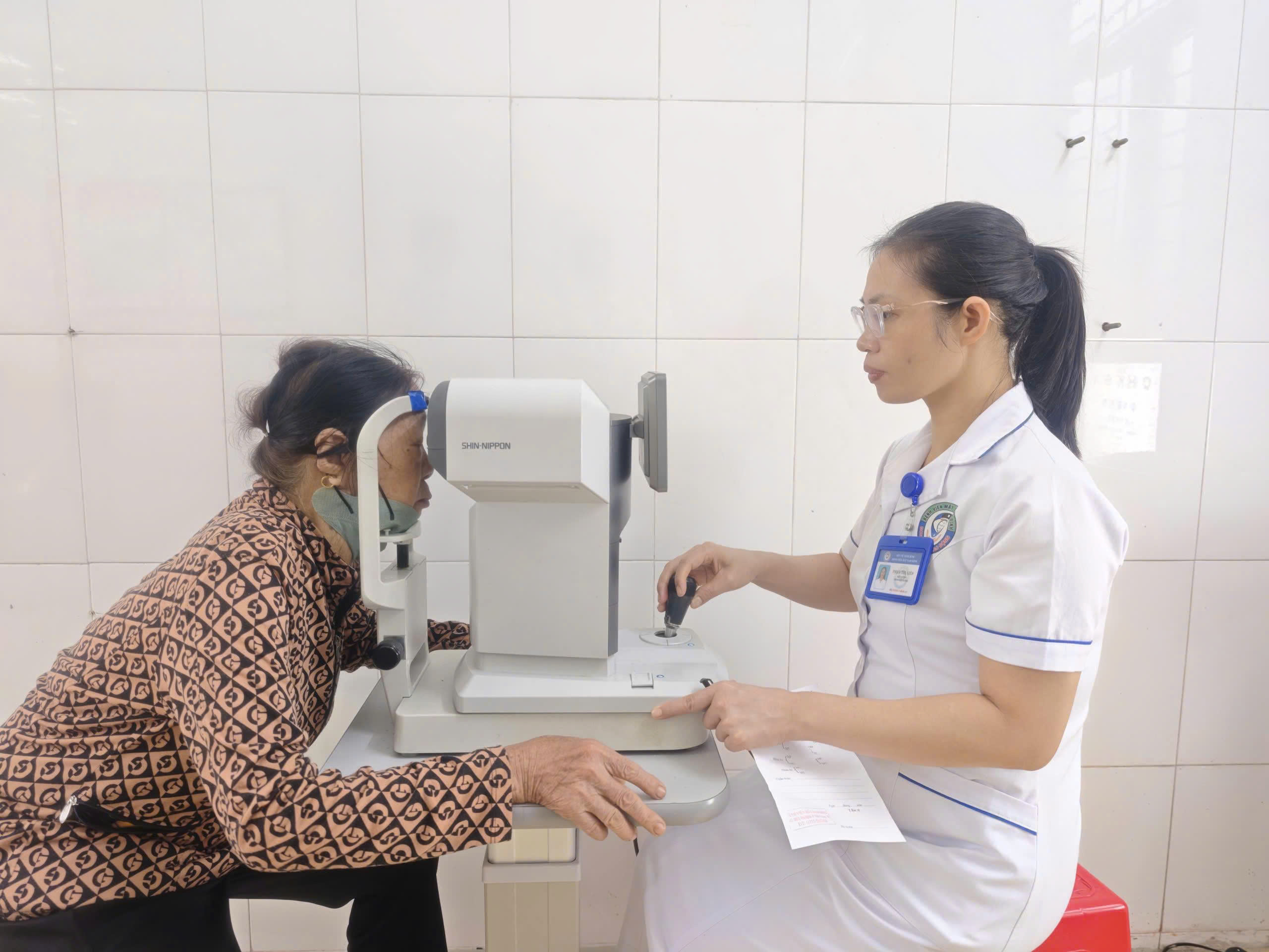 BỆNH VIỆN MẮT NAM ĐỊNH TỔ CHỨC KHÁM SÀNG LỌC BỆNH VÕNG MẠC ĐÁI THÁO ĐƯỜNG VÀ TƯ VẤN SỨC KHỎE MẮT TẠI BỆNH VIỆN ĐA KHOA HẢI HẬU