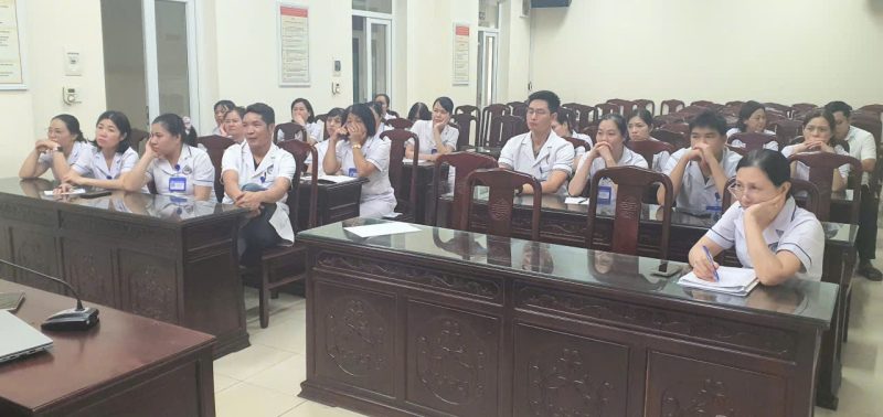 BỆNH VIỆN MẮT NAM ĐỊNH TỔ CHỨC TẬP HUẤN, CHIA SẺ KINH NGHIỆM SỬ DỤNG PHẦN MỀM LIS-HIS, NÂNG CAO HIỆU QUẢ ỨNG DỤNG CÔNG NGHỆ TRONG KHÁM CHỮA BỆNH VỀ MẮT